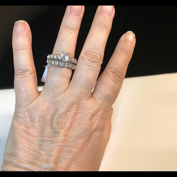 Silver Round Cut Rhinestone Wedding Rings Set - Picture 10 of 11